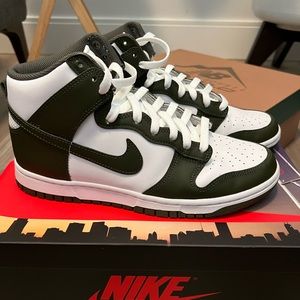 Nike Dunk High Retro “Cargo Khaki”